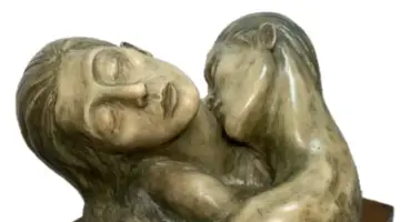 The Kiss by Julie Lluch